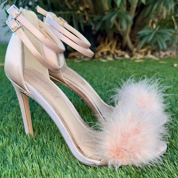 Topshop Shoes - Women’s Top Shop Pink Fuzzy Fur High Heels Stilettos shoes size 7 - 7.5